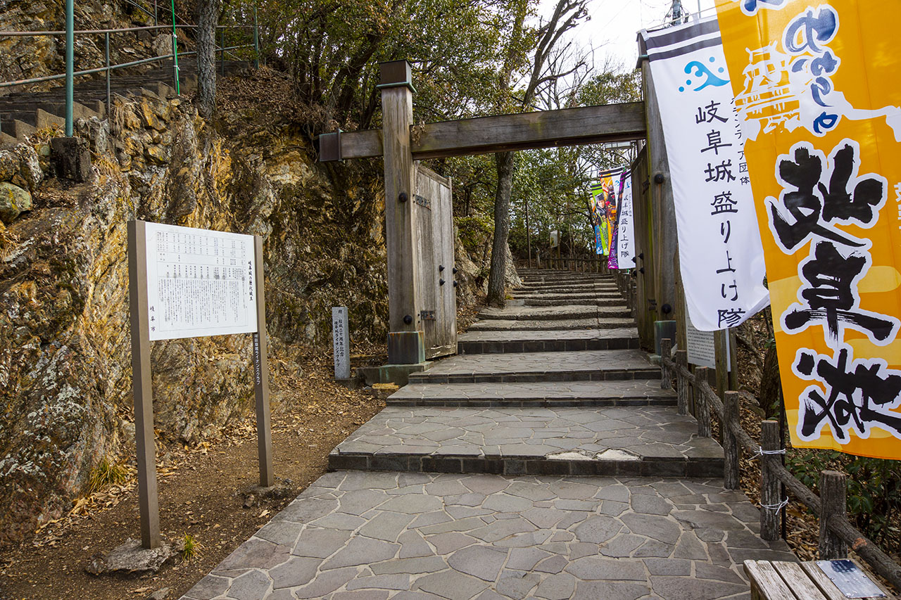 一の門 (2019)
