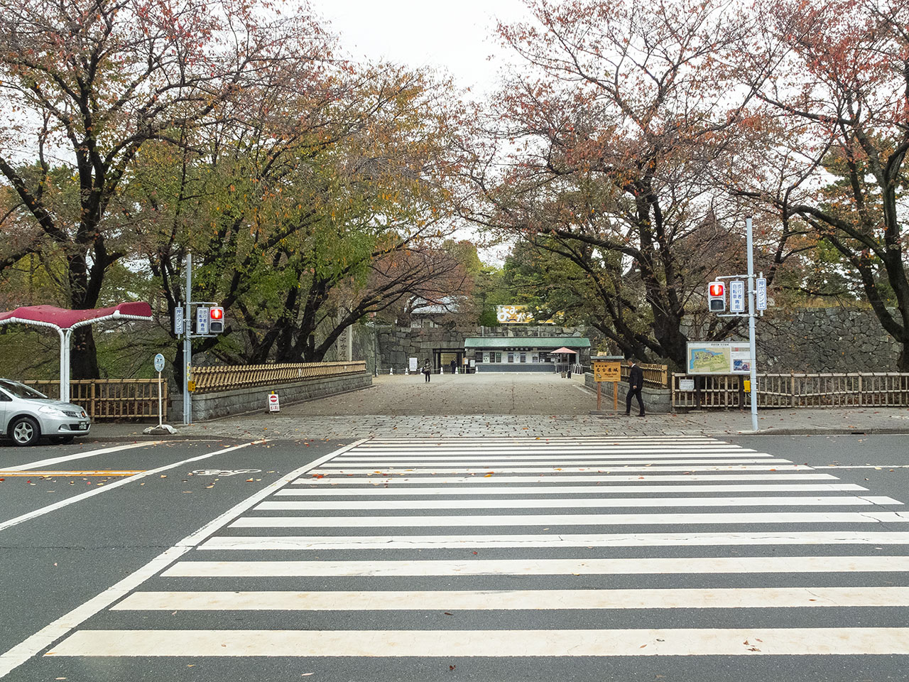 東門 (2015)