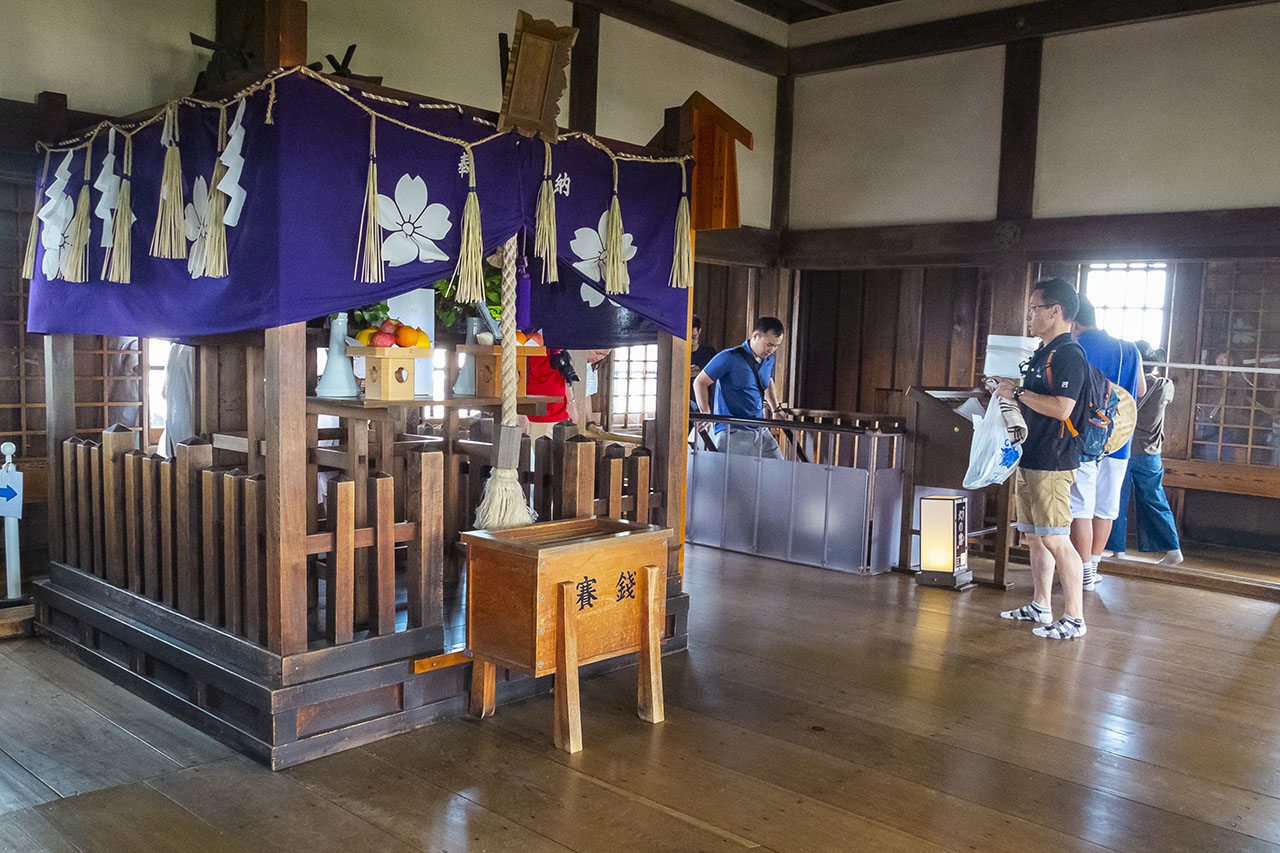 天守內部：刑部神社（天守に鎮座） (2018)