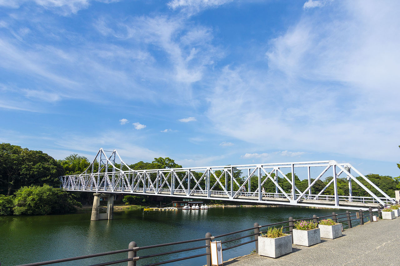 月見橋 (2016)
