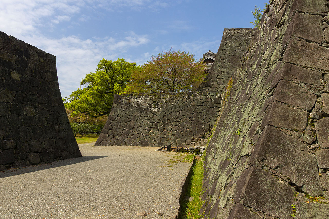 石垣 (2015)