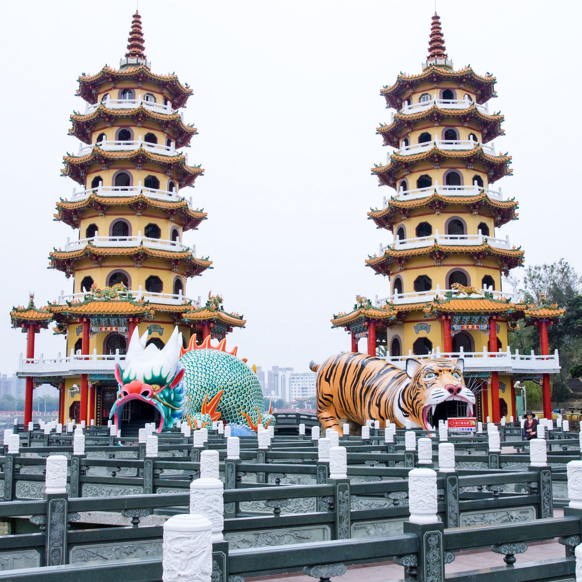 蓮池潭 龍虎塔 - 2008