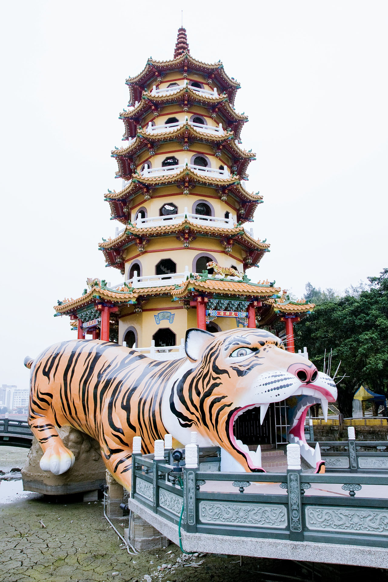 蓮池潭 龍虎塔 - 2008