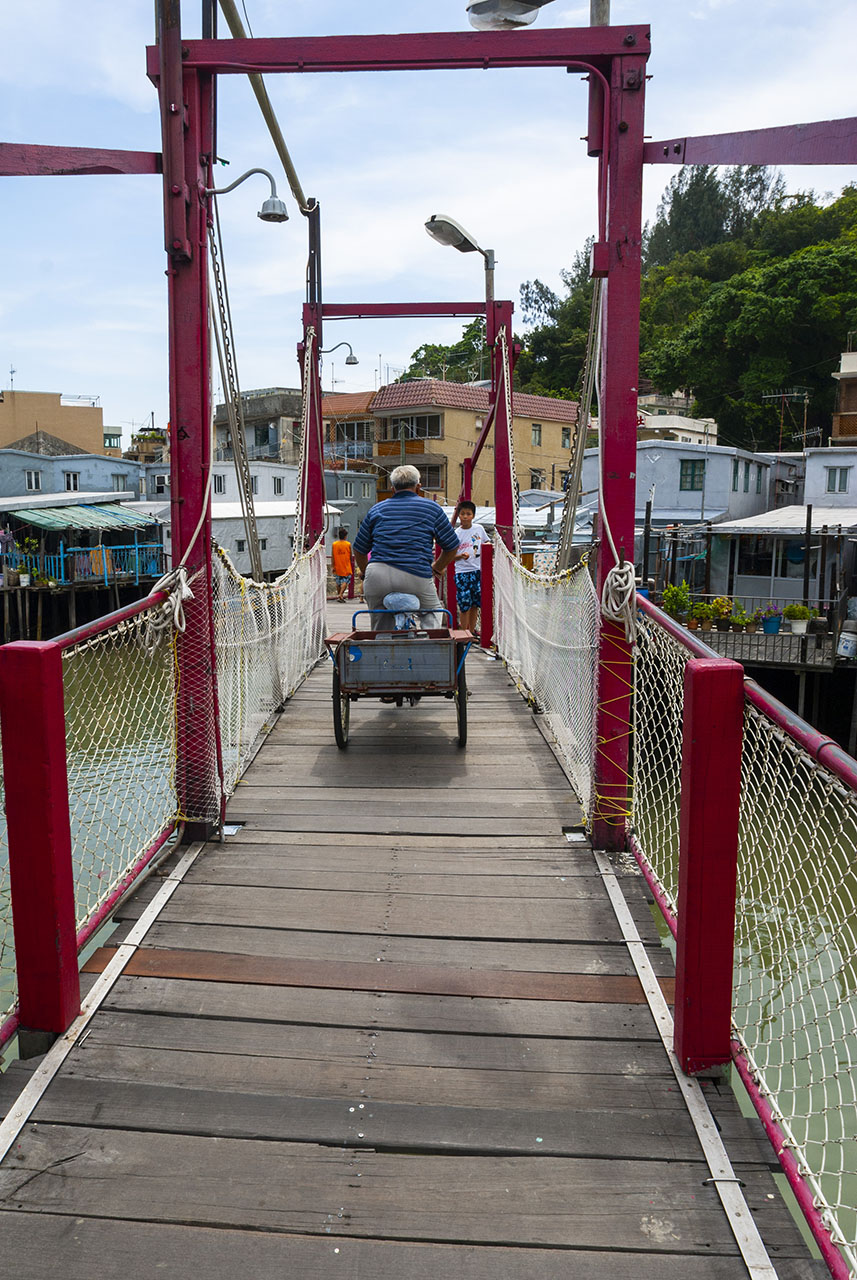 Tai O (2006)