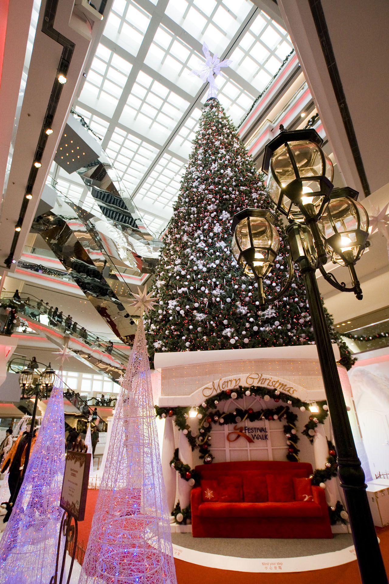 Festival Walk, Kowloon Tong (2007)